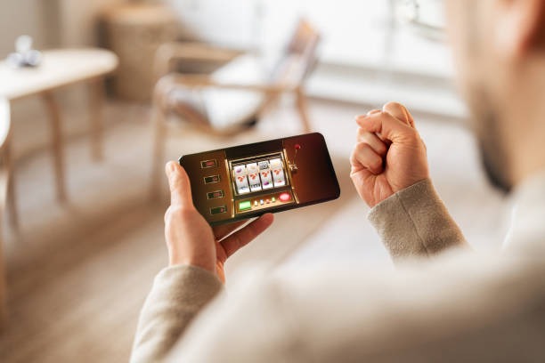 javaslot Gem Saviour mobile app interface showing live table and betting controls